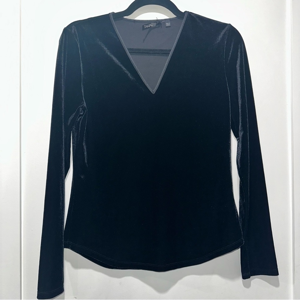 Tahari Black Velvet V-Neck Long Sleeve Top